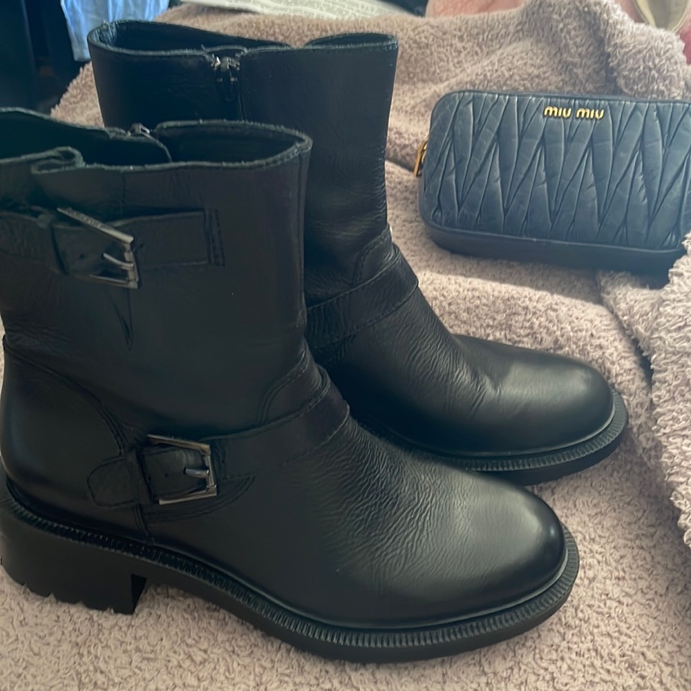 Moto boots size 8